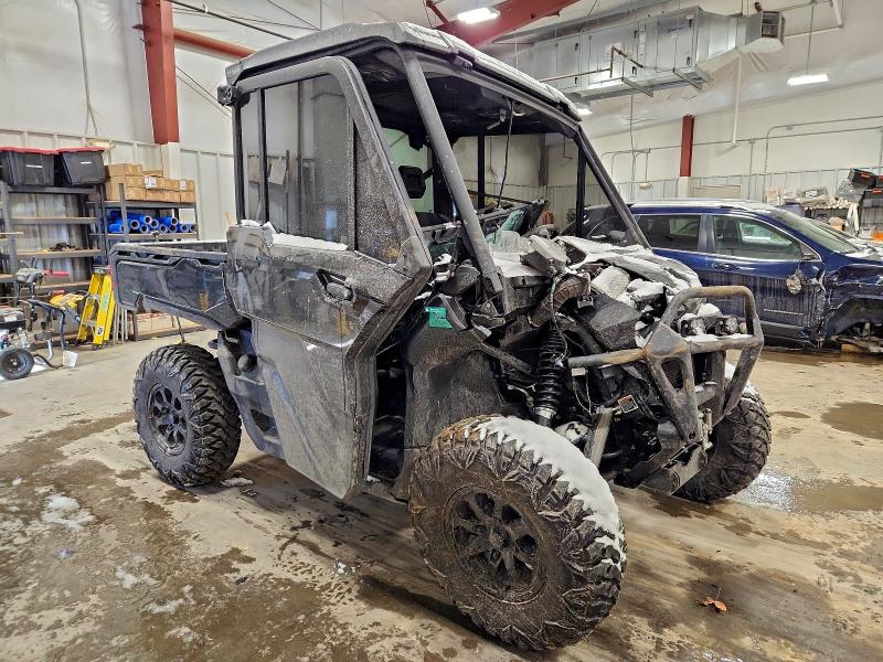 CAN-AM DEFENDER 2025