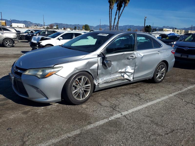 Фото 1 - TOYOTA CAMRY