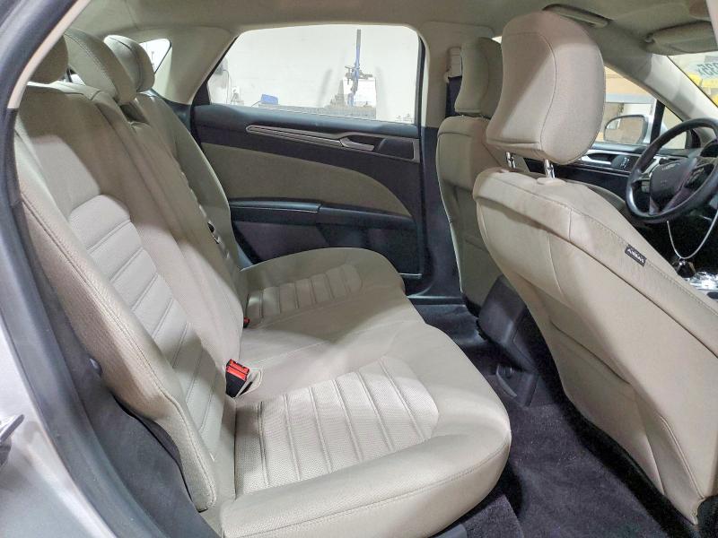 Фото 10 - FORD FUSION