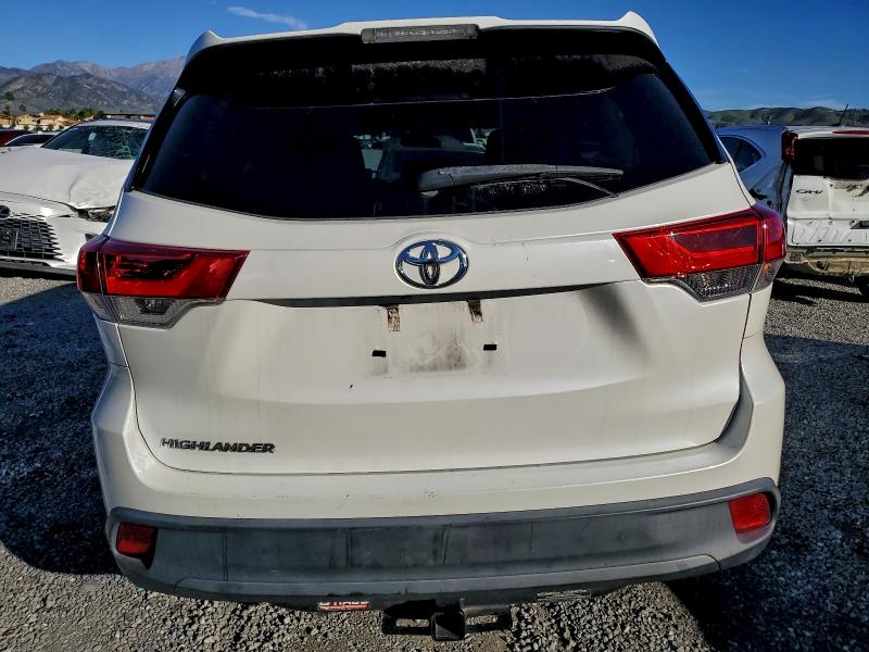 Фото 6 - TOYOTA HIGHLANDER