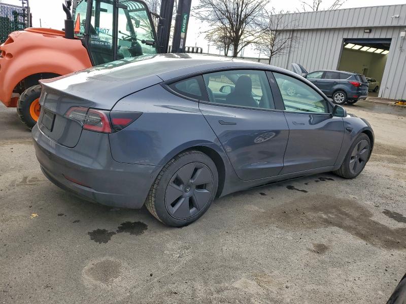 Фото 3 - TESLA MODEL 3