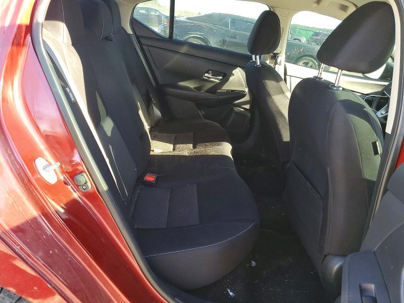 Фото 10 - NISSAN SENTRA