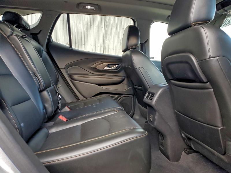 Фото 10 - GMC TERRAIN