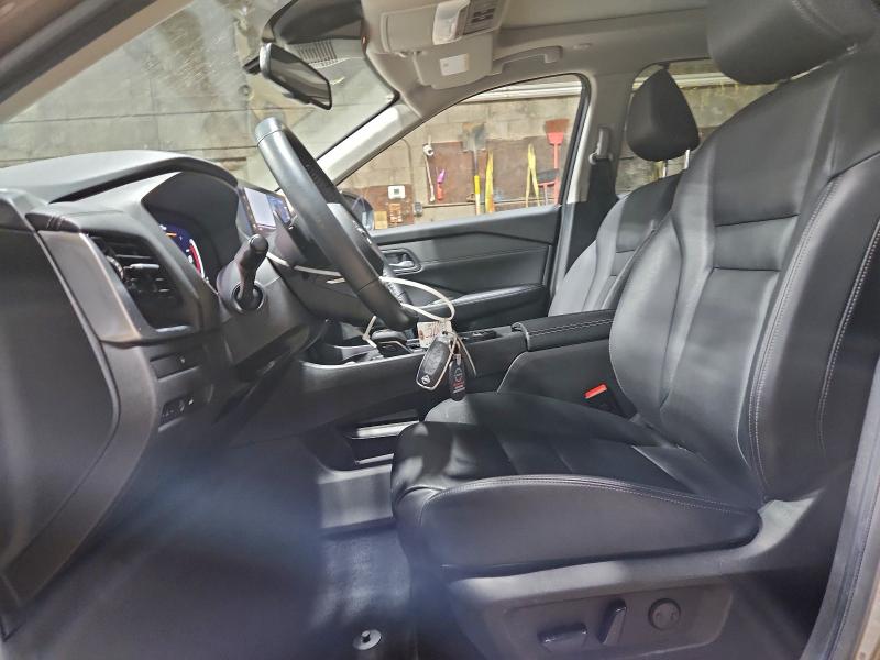 Фото 7 - NISSAN ROGUE