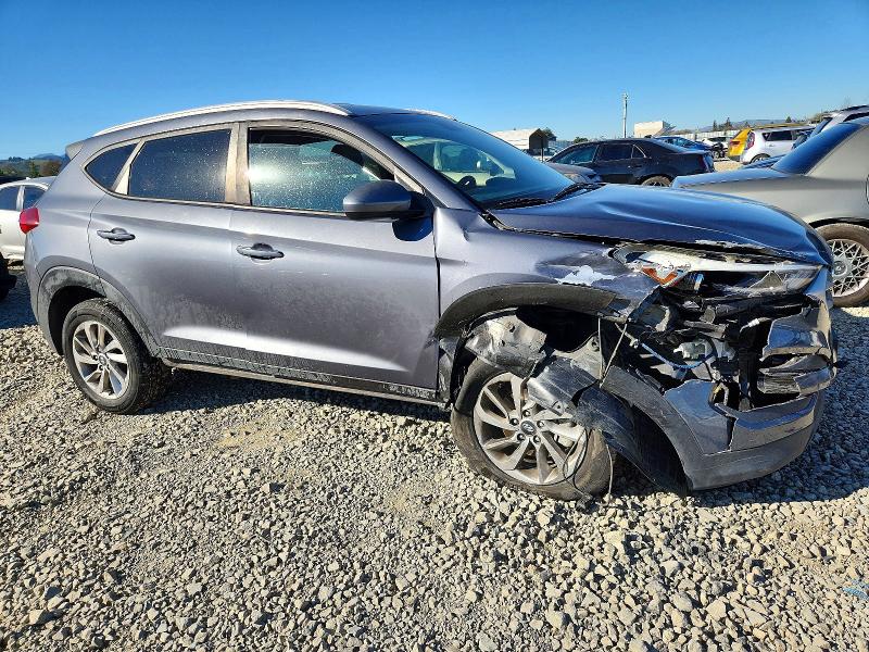 Фото 4 - HYUNDAI TUCSON