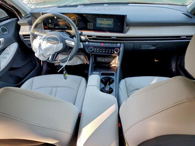 Фото 8 - HYUNDAI SONATA