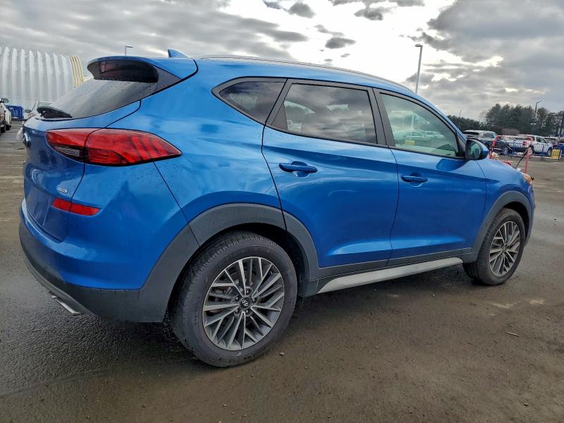 Фото 3 - HYUNDAI TUCSON