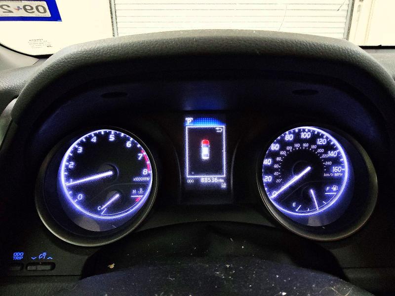 Фото 9 - TOYOTA CAMRY