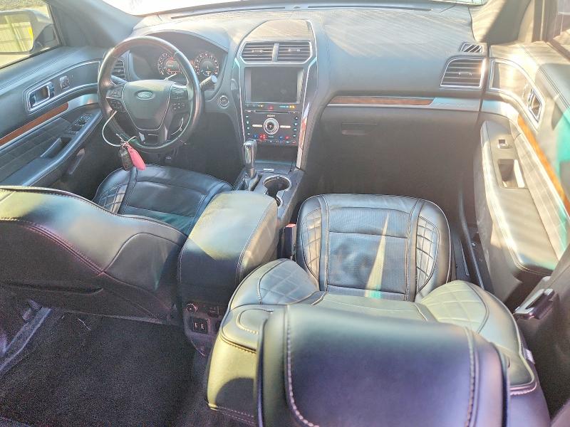 Фото 8 - FORD EXPLORER