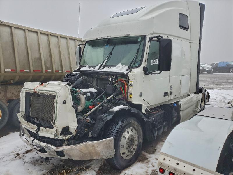 Фото 2 - VOLVO All Models