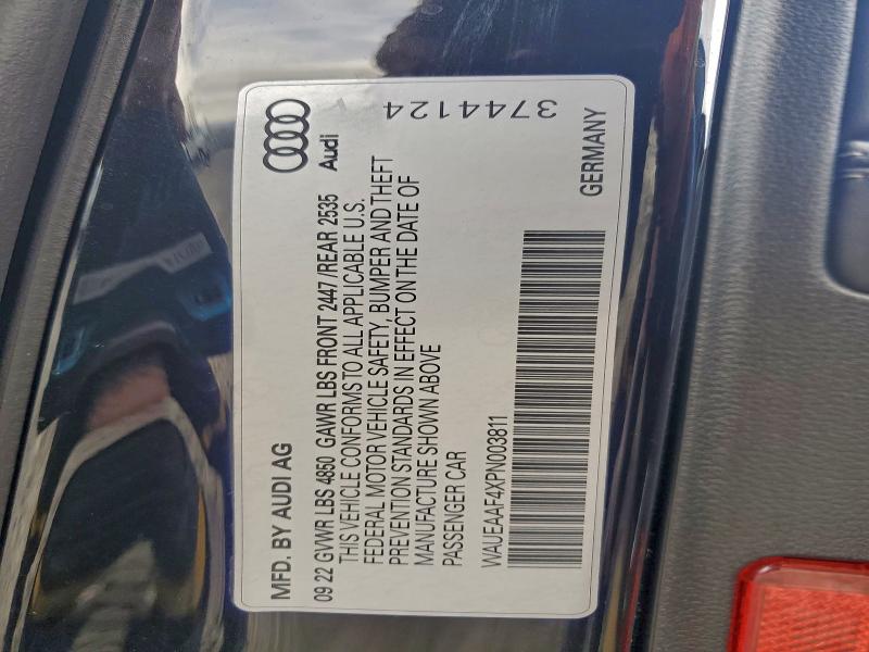 Фото 12 - AUDI A4