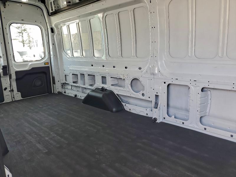 Фото 10 - FORD TRANSIT