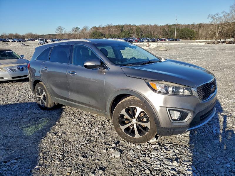 Фото 4 - KIA SORENTO