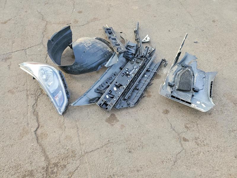 Фото 12 - HYUNDAI ACCENT