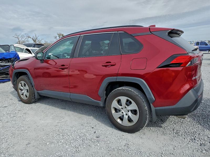 Фото 2 - TOYOTA RAV4