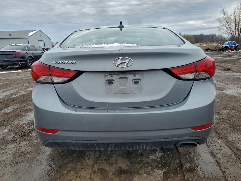 Фото 6 - HYUNDAI ELANTRA