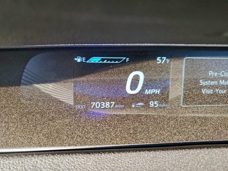 Фото 9 - TOYOTA MIRAI