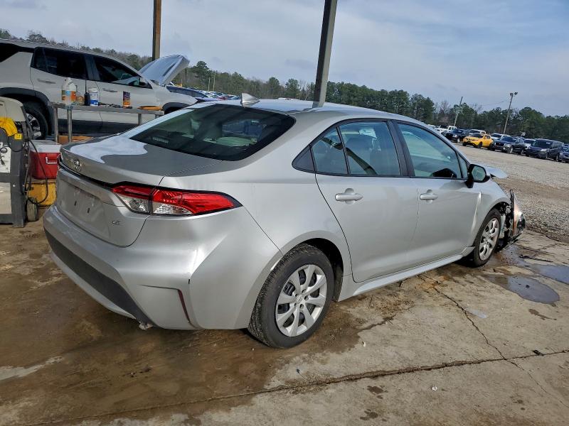 Фото 3 - TOYOTA COROLLA