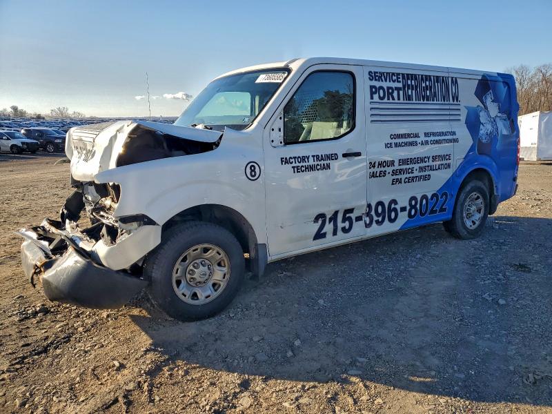 Фото 1 - NISSAN NV