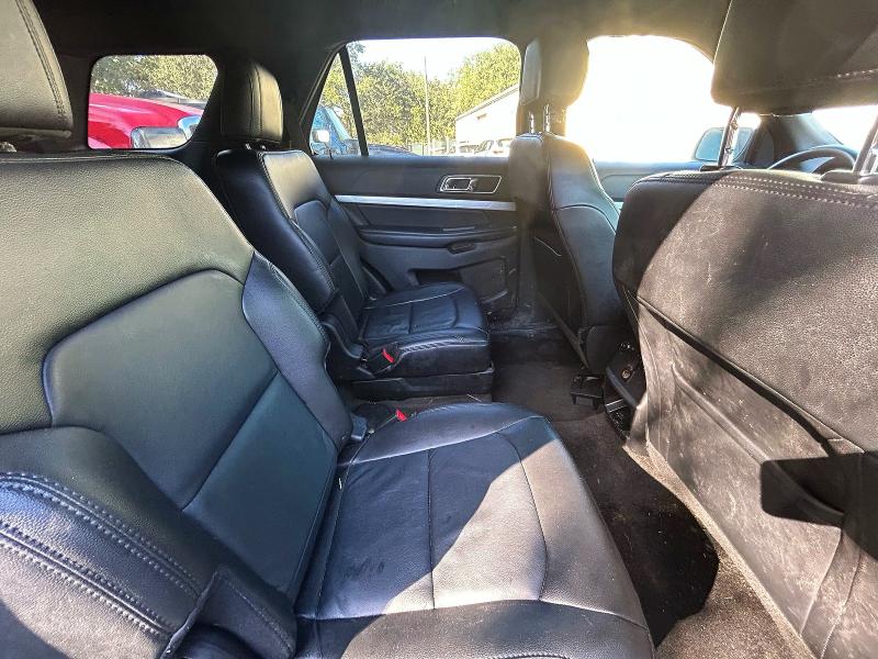 Фото 6 - FORD EXPLORER