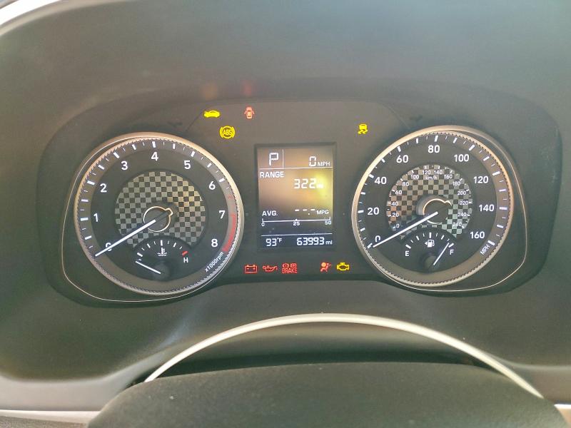 Фото 9 - HYUNDAI ELANTRA