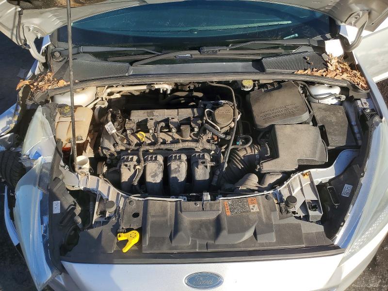 Фото 11 - FORD FOCUS