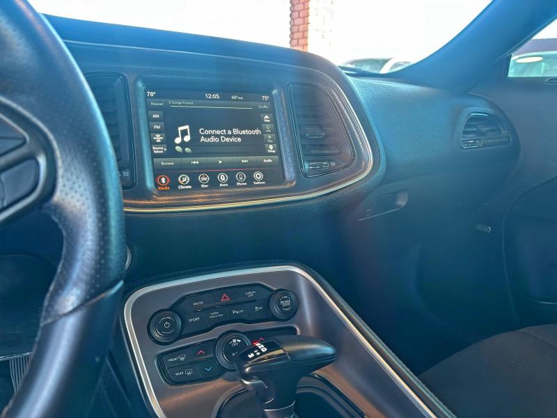 Фото 9 - DODGE CHALLENGER