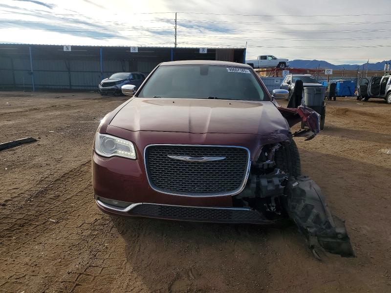 Фото 5 - CHRYSLER 300