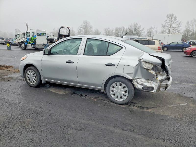 Фото 2 - NISSAN VERSA