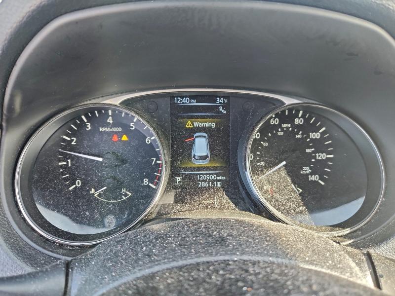 Фото 9 - NISSAN ROGUE