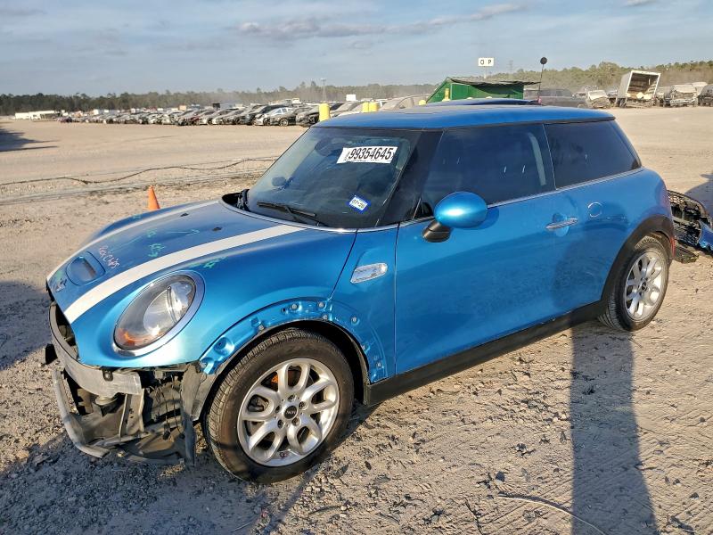 Фото 1 - MINI COOPER