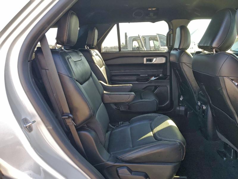 Фото 11 - FORD EXPLORER