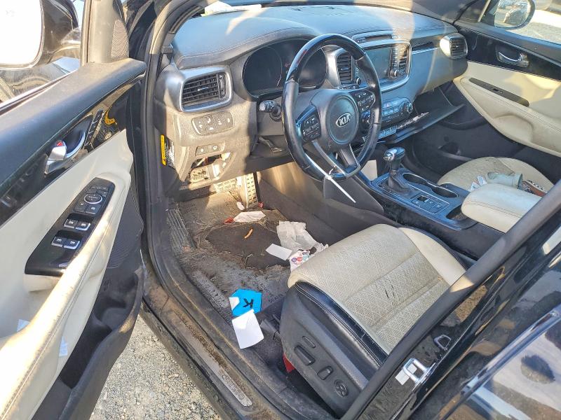 Фото 8 - KIA SORENTO