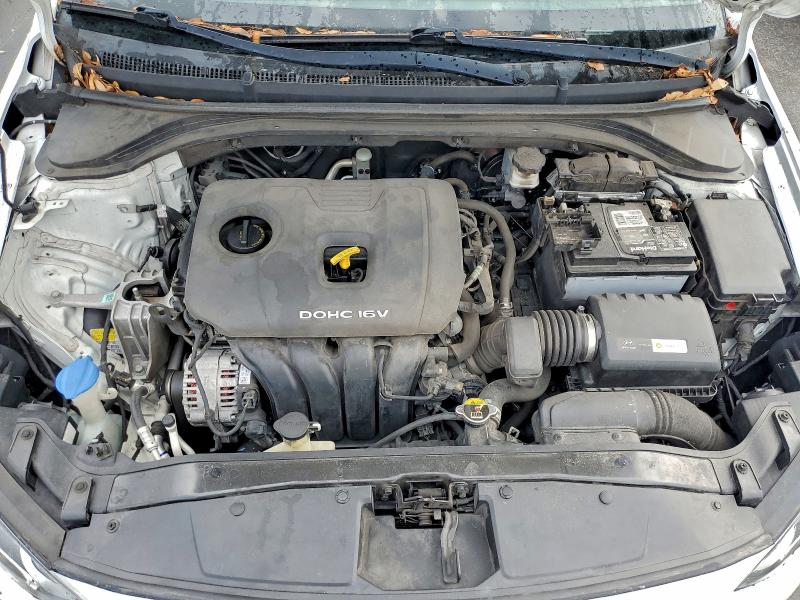 Фото 11 - HYUNDAI ELANTRA