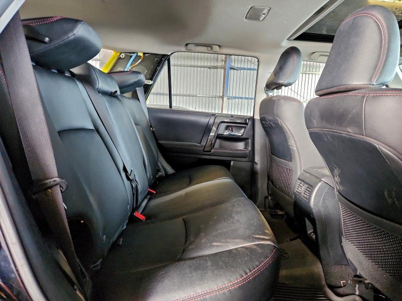 Фото 11 - TOYOTA 4RUNNER