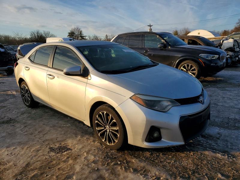 Фото 4 - TOYOTA COROLLA