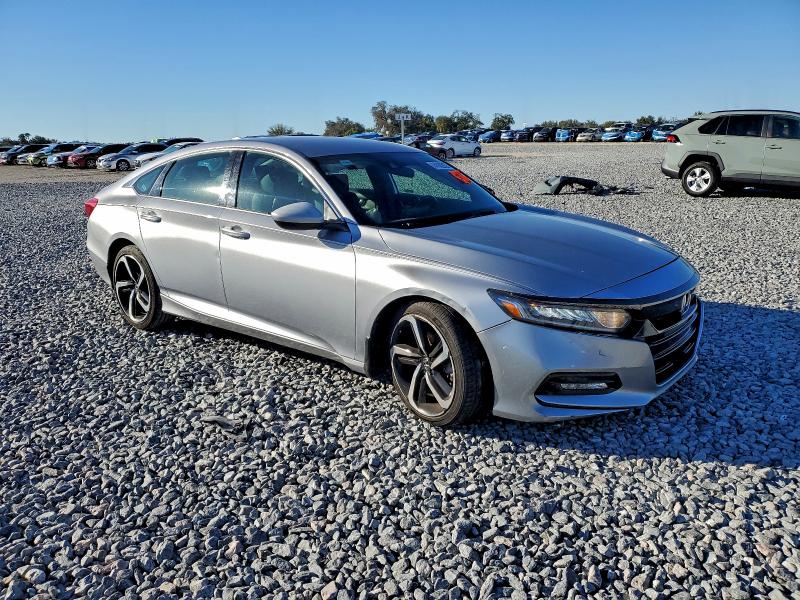 Фото 4 - HONDA ACCORD