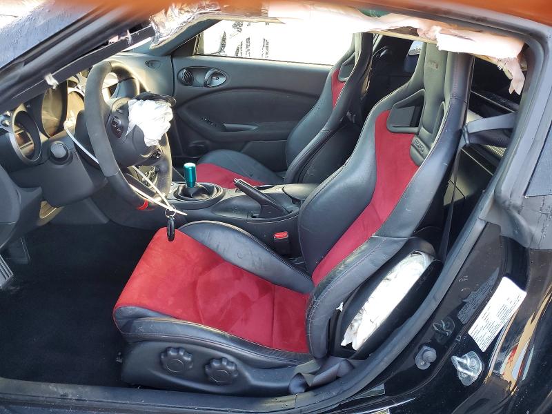 Фото 7 - NISSAN 370Z