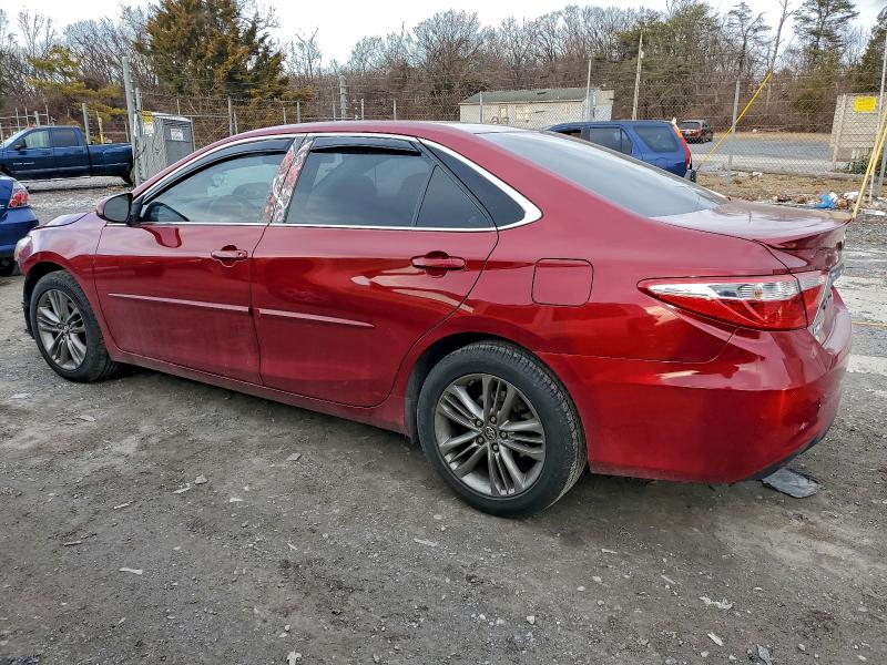 Фото 2 - TOYOTA CAMRY