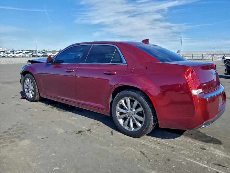 Фото 2 - CHRYSLER 300