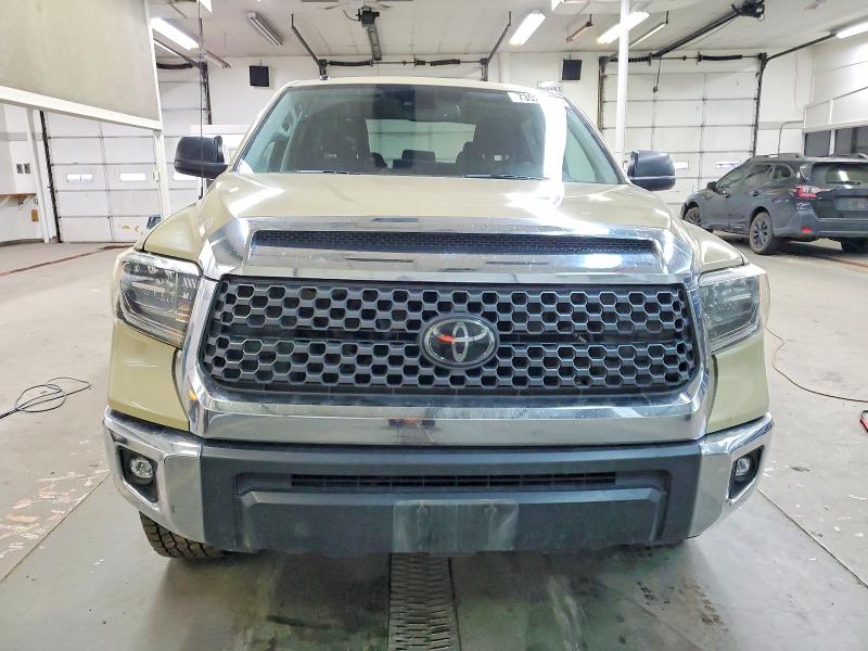 Фото 5 - TOYOTA TUNDRA