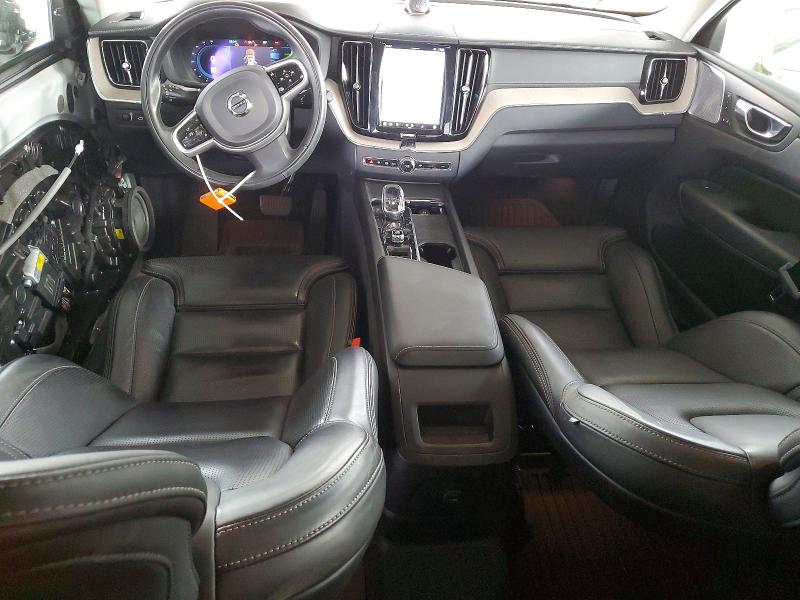 VOLVO XC60 T8 RE 2022 VIN YV4BR0DL2N1951219