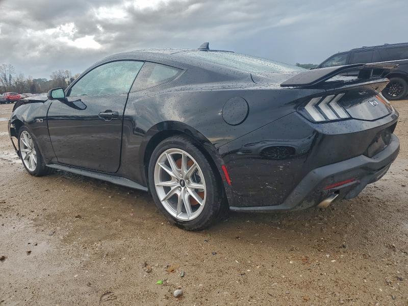 Фото 2 - FORD MUSTANG