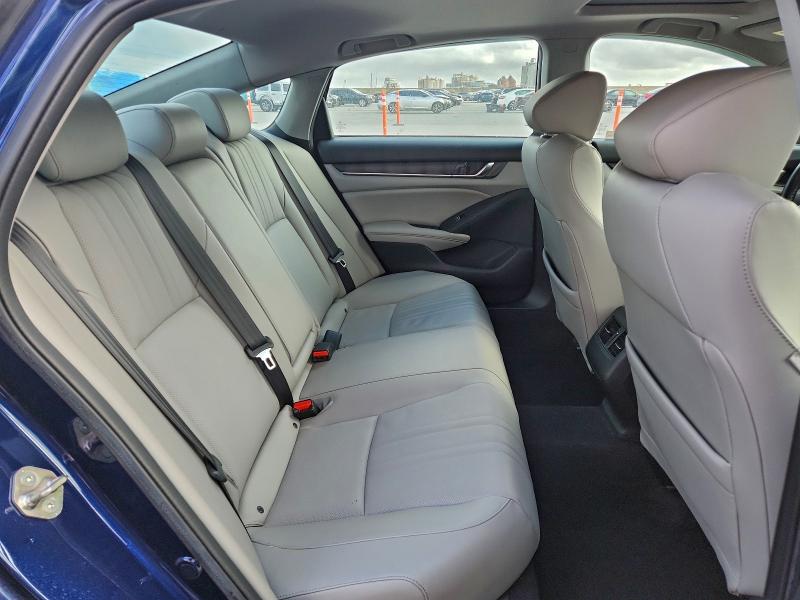 Фото 10 - HONDA ACCORD