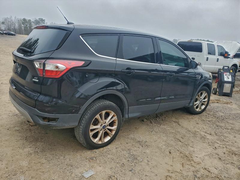 Фото 3 - FORD ESCAPE