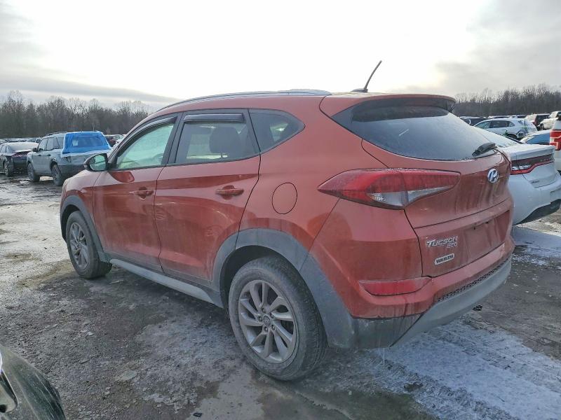 Фото 2 - HYUNDAI TUCSON
