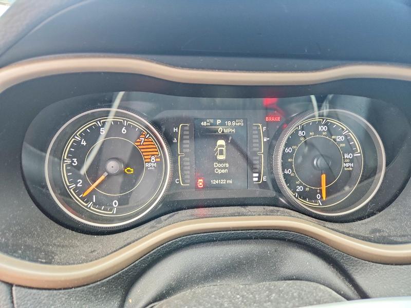 Фото 9 - JEEP GRAND CHER