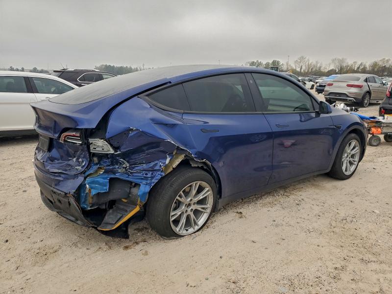 Фото 3 - TESLA MODEL Y