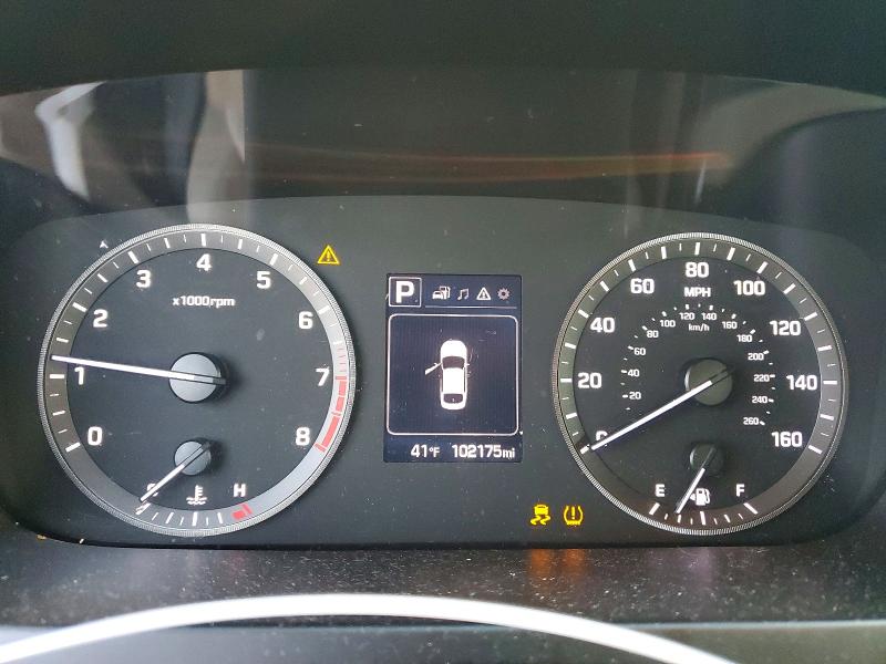 Фото 9 - HYUNDAI SONATA