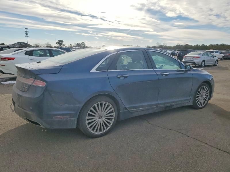 Фото 3 - LINCOLN MKZ